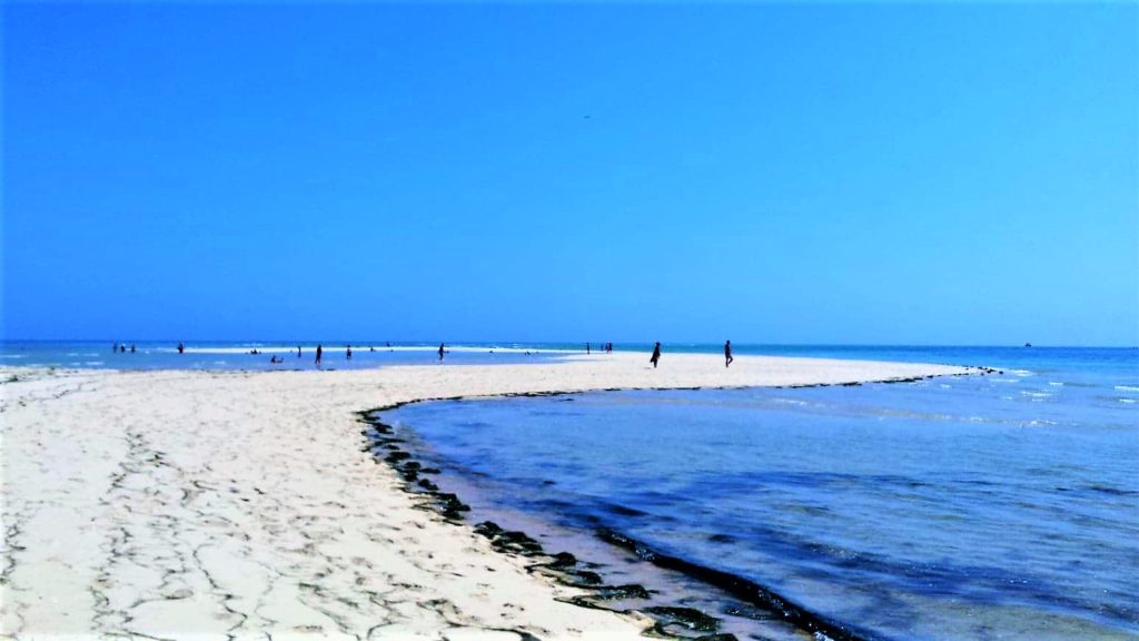 From-Faro-to-Armona-low-tide-1024x576