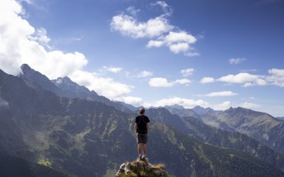 10 Reasons Why You Feel Lost In Life (And How To Improve)